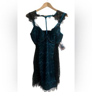 NWT Dreamgirl lingerie 1X